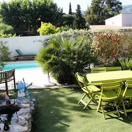 4 Pers. Avec Piscine Privee 69542